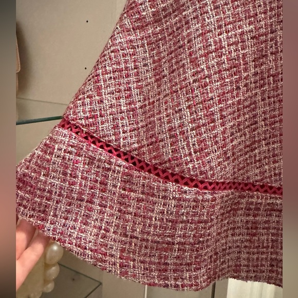 Banana Republic Tweed Pink Skater Style Skirt - Picture 3 of 5